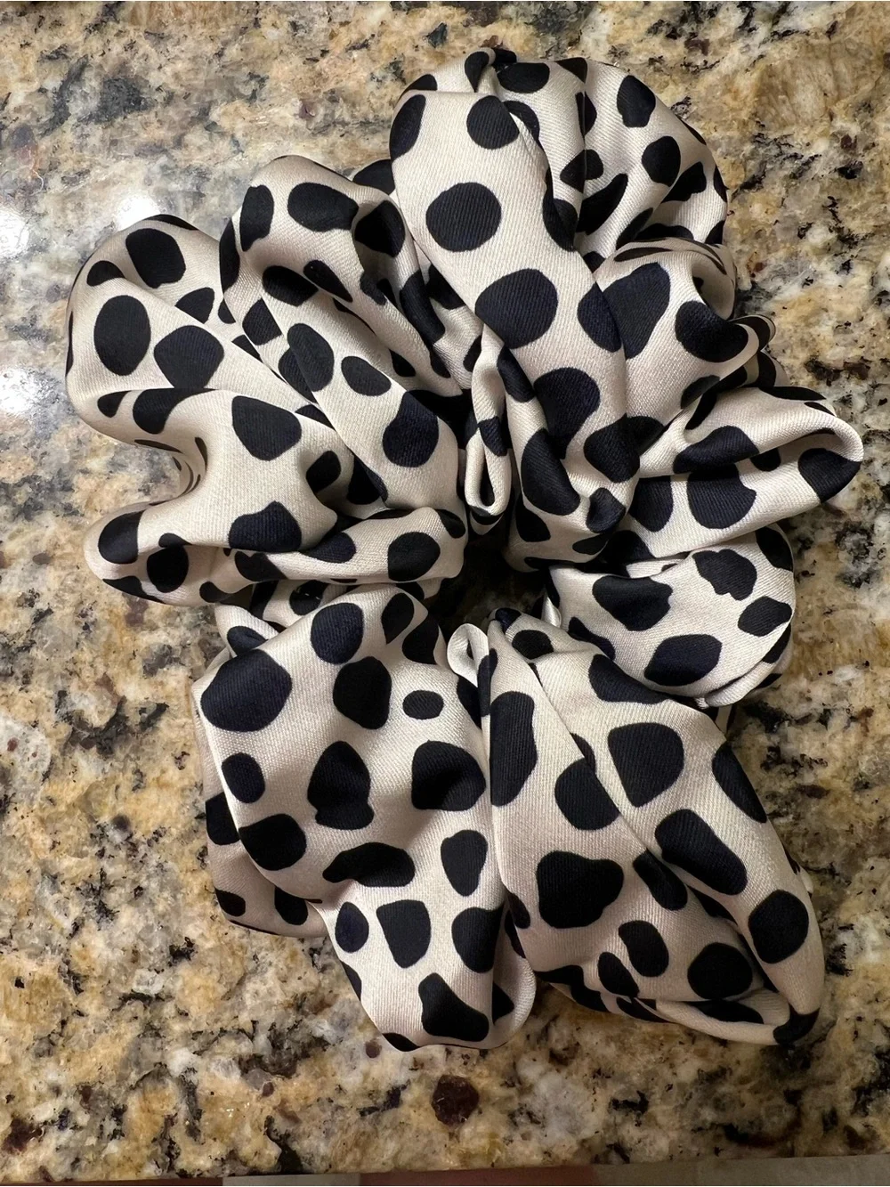 🌸 Oversized Satin Silk-Feel Scrunchie Set | Neutral & Dalmatian Print | New 🌸
